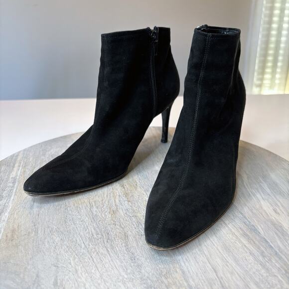 Authentic Yves Saint Laurent Zipped Black Suede Ankle Booties Boots Size 7 M - Picture 1 of 10